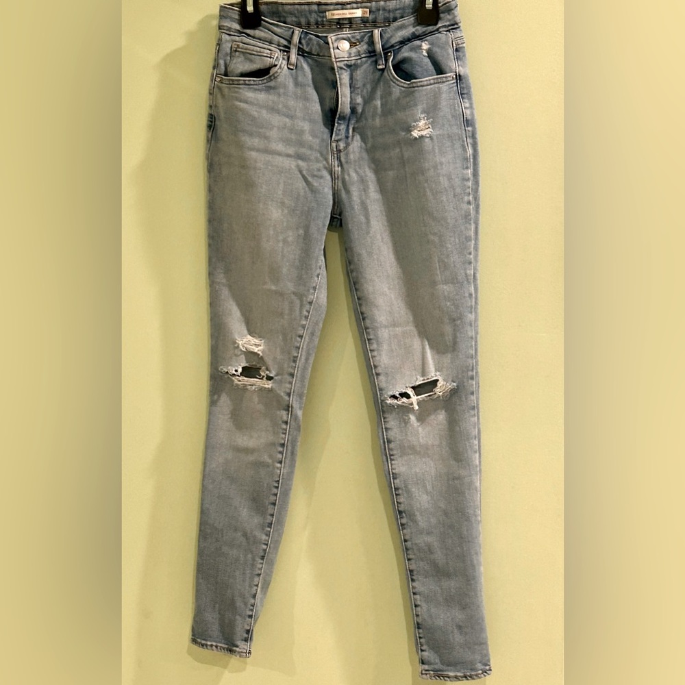 Levi’s Jeans